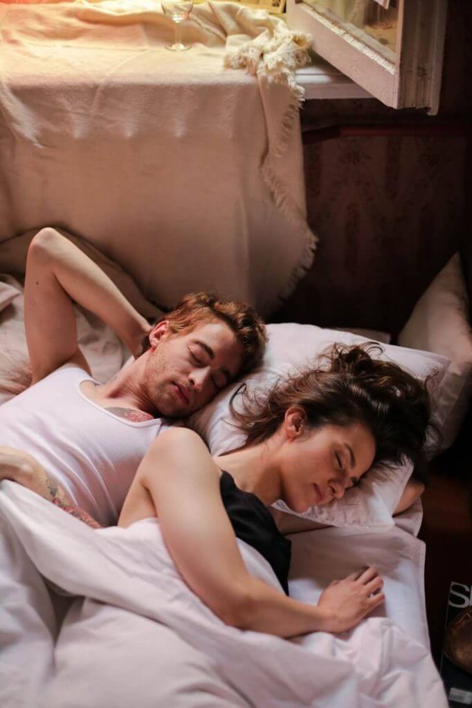 The differences between men’s and women’s snoring may be due to anatomical differences.
